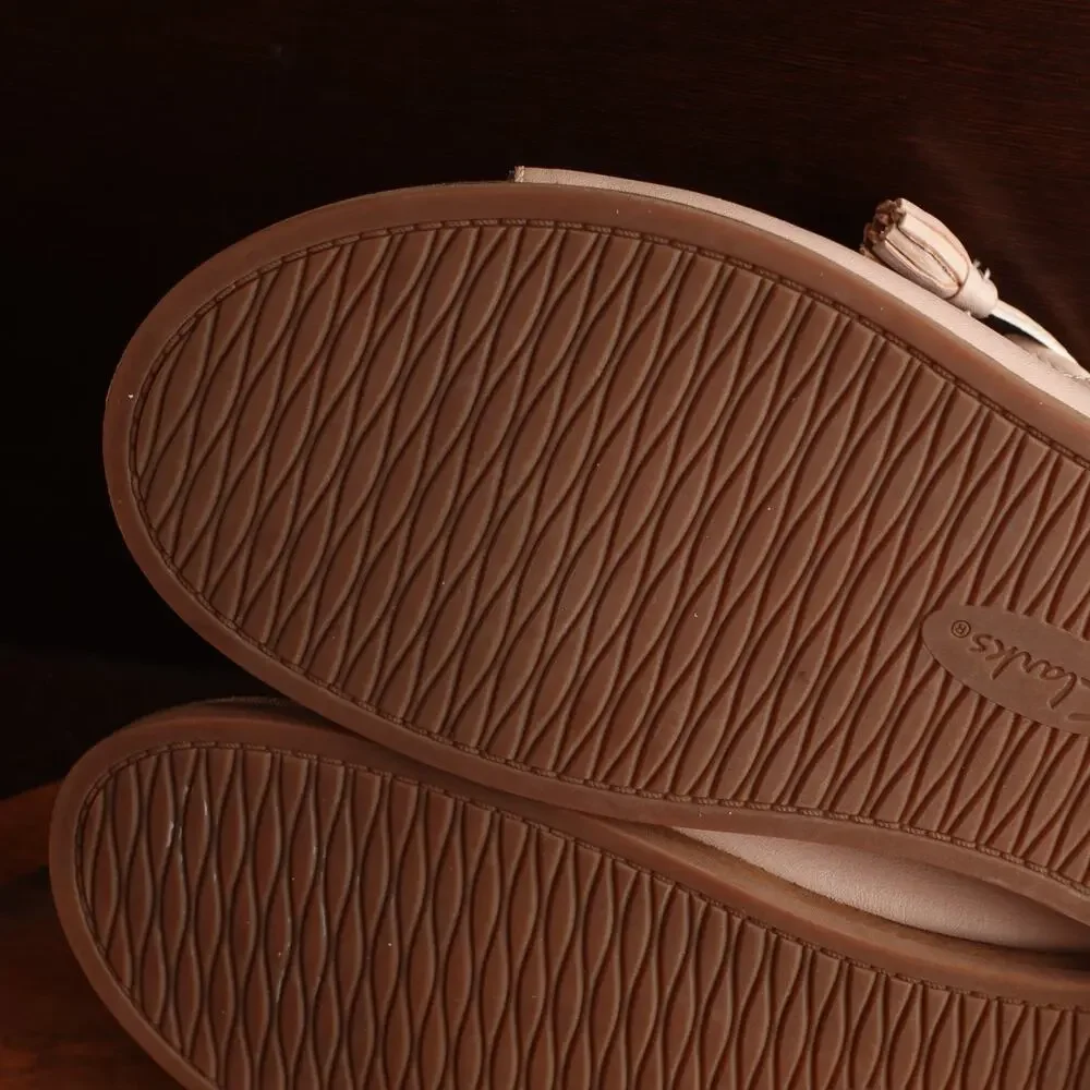 Clarks Sandals Womens SZ 8M Pale Pink Corsio Dallas Leather Gladiator Flat Shoes